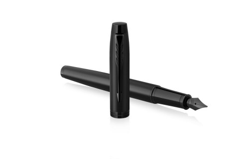 Pióro wieczne (M) IM ACHROMATIC BLACK 2127742, giftbox Pióro wieczne (M) IM ACHROMATIC BLACK 2127742, giftbox